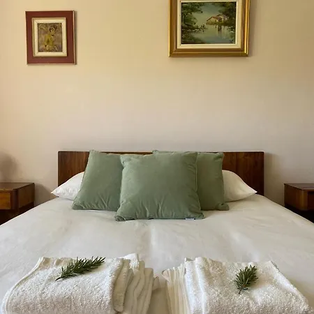 Casa Susana Nyaraló *